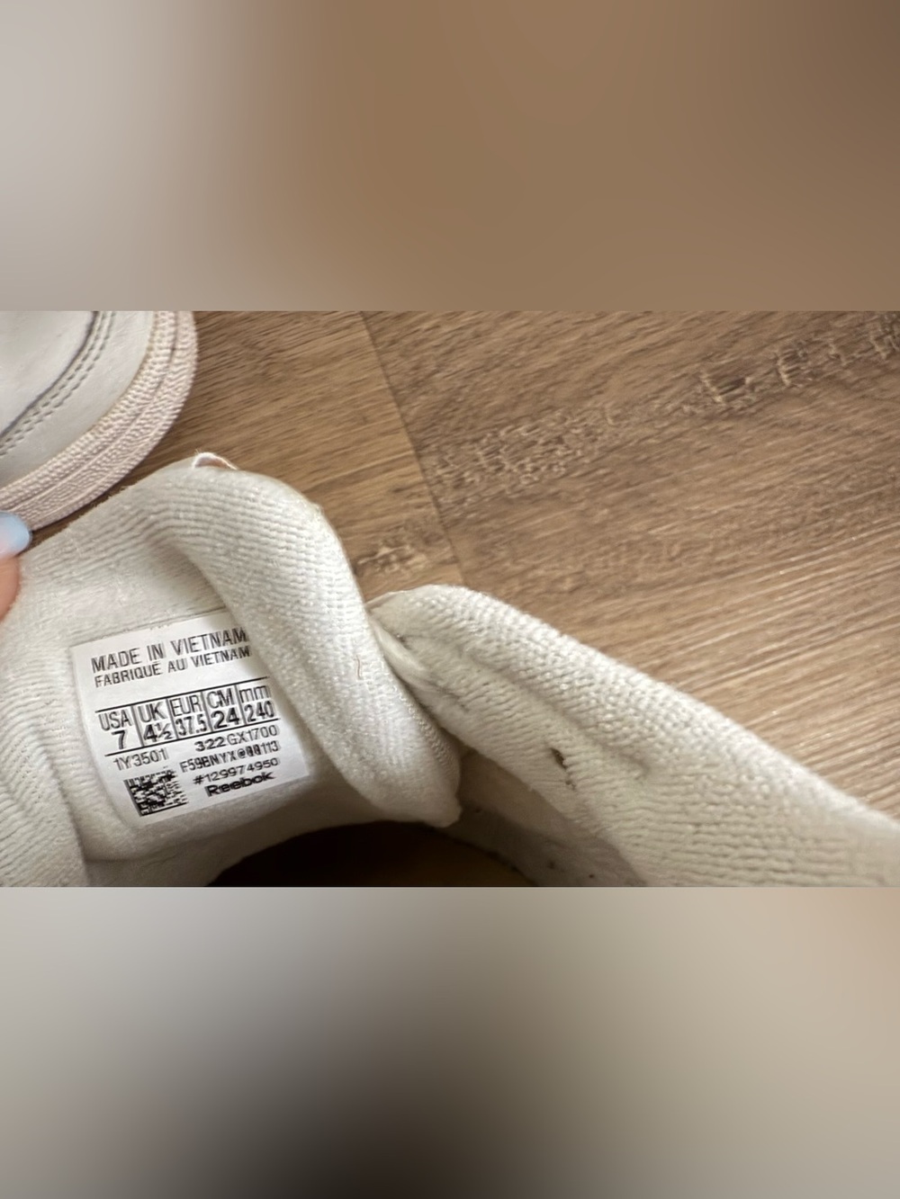 Reebok Leather Sneakers in Off-White and Tan Accents - Picture 5 of 5